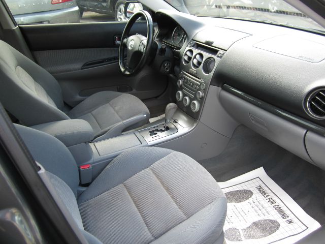 2004 Mazda 6 XR