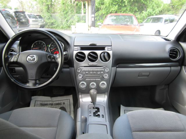 2004 Mazda 6 XR