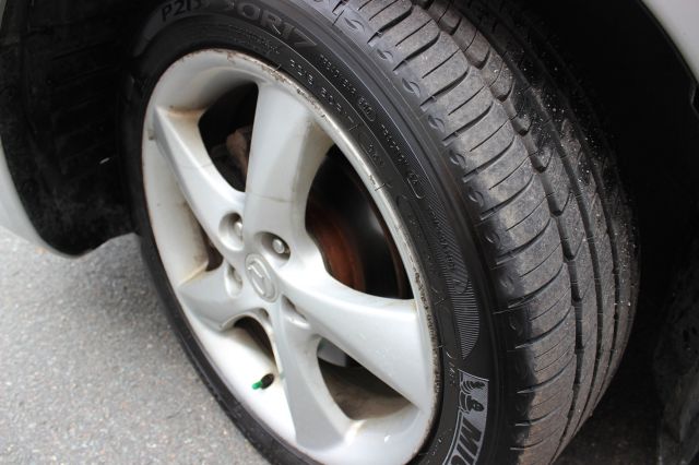 2005 Mazda 6 Leather ROOF