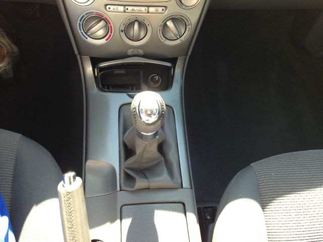 2005 Mazda 6 Leather ROOF