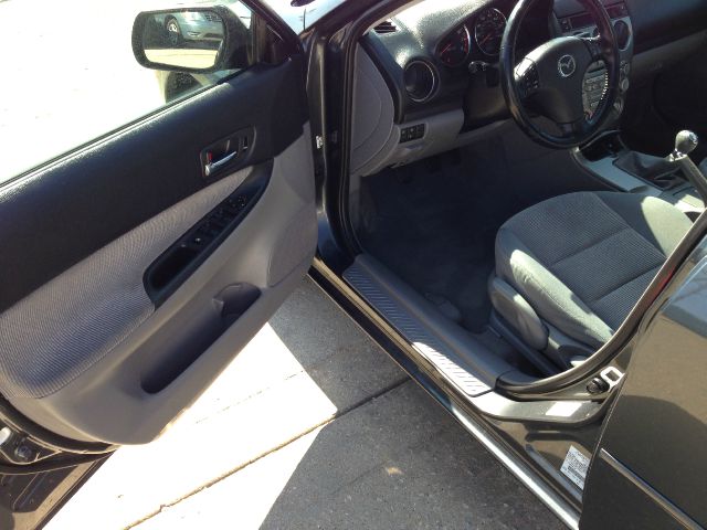 2005 Mazda 6 Leather ROOF