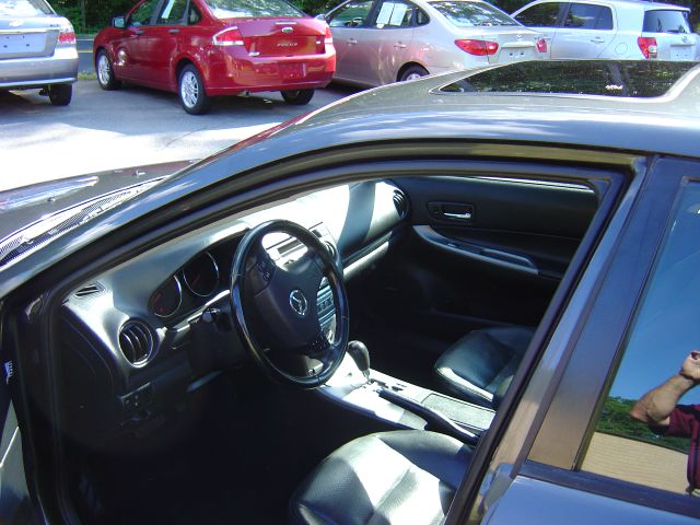2005 Mazda 6 Leather ROOF