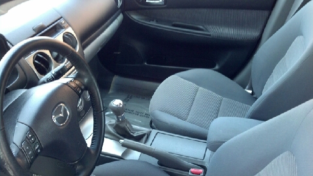 2005 Mazda 6 Leather ROOF