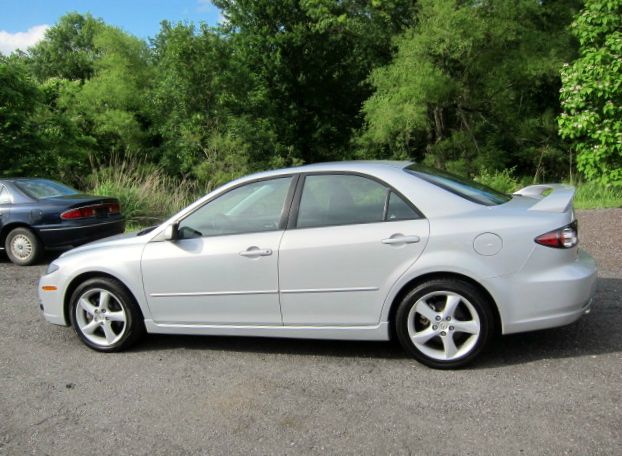 2006 Mazda 6 Laramie Pickup 4D 5 1/2 Ft
