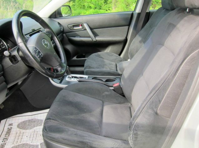 2006 Mazda 6 Laramie Pickup 4D 5 1/2 Ft