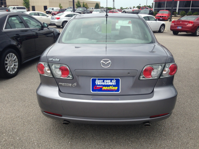 2006 Mazda 6 Laramie Pickup 4D 5 1/2 Ft