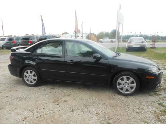2006 Mazda 6 4dr Sdn 2.4L FWD