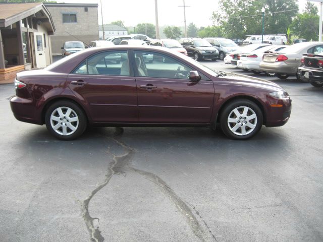 2006 Mazda 6 4dr Sdn 2.4L FWD