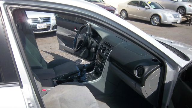 2006 Mazda 6 Laramie Pickup 4D 5 1/2 Ft