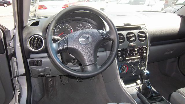 2006 Mazda 6 Laramie Pickup 4D 5 1/2 Ft