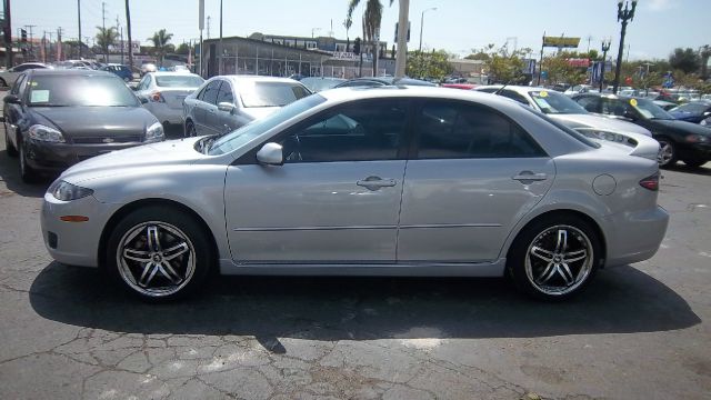 2006 Mazda 6 Laramie Pickup 4D 5 1/2 Ft