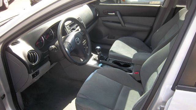 2006 Mazda 6 Laramie Pickup 4D 5 1/2 Ft