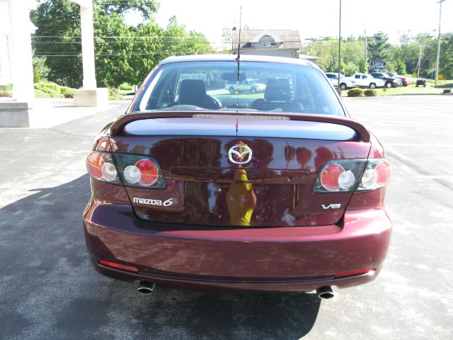 2006 Mazda 6 GL FWD 2.0L I4 Manual