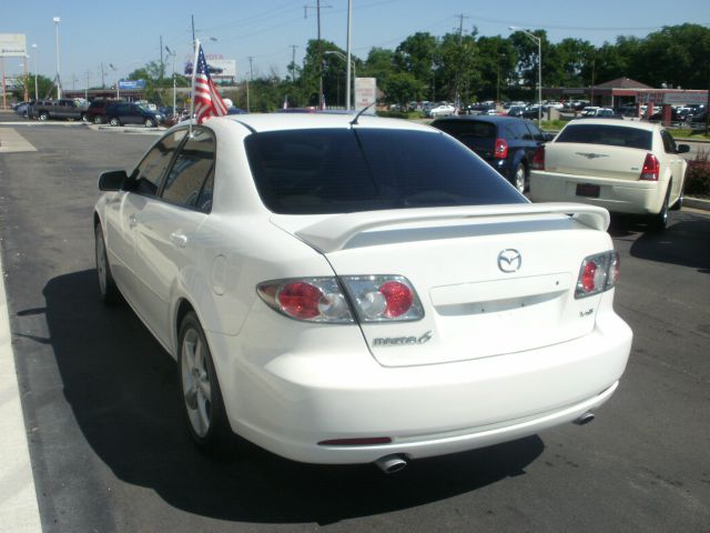 2006 Mazda 6 GL FWD 2.0L I4 Manual