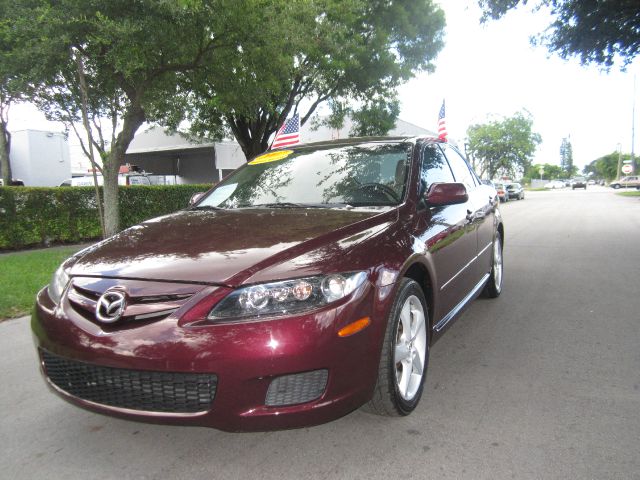 2007 Mazda 6 4dr Sdn 2.4L FWD