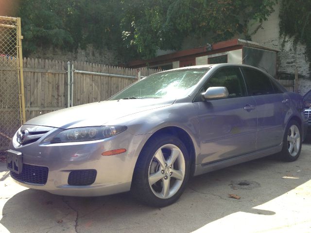 2007 Mazda 6 4dr Sdn 2.4L FWD