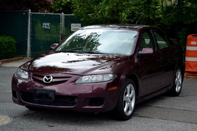 2007 Mazda 6 4dr Sdn 2.4L FWD