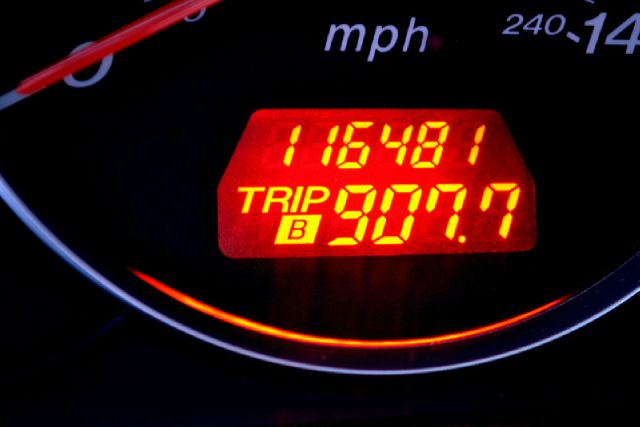 2007 Mazda 6 4dr Sdn 2.4L FWD