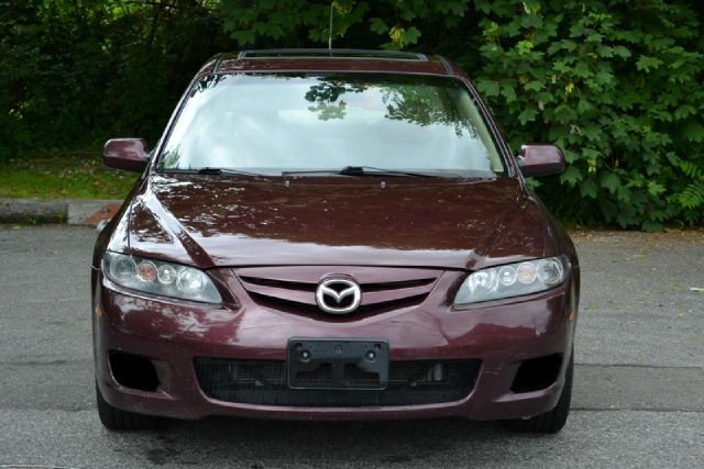 2007 Mazda 6 4dr Sdn 2.4L FWD
