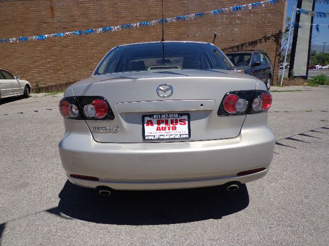2007 Mazda 6 4dr Sdn 2.4L FWD