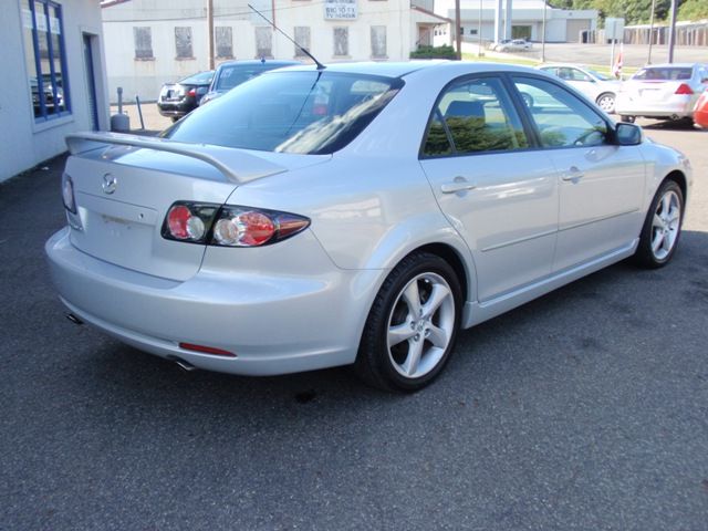 2007 Mazda 6 4dr Sdn 2.4L FWD