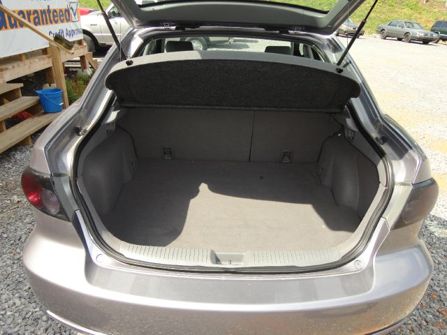 2008 Mazda 6 2WD Regular Cab XL