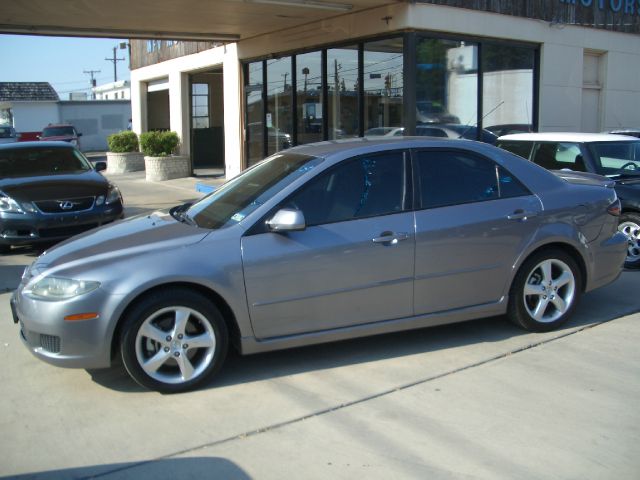 2008 Mazda 6 4dr Sdn 2.4L FWD
