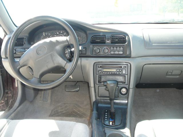 1998 Mazda 626 5dr HB