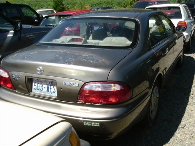 2000 Mazda 626 5dr HB