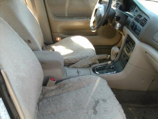 2000 Mazda 626 5dr HB