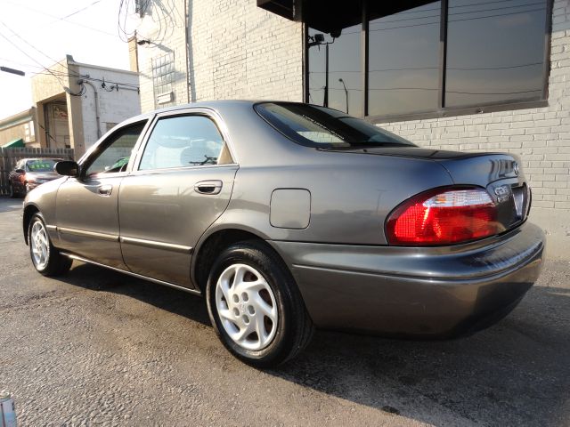 2000 Mazda 626 5dr HB