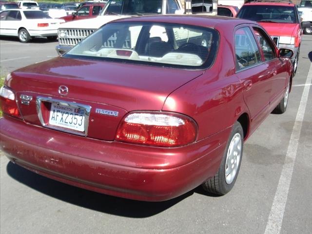 2000 Mazda 626 5dr HB