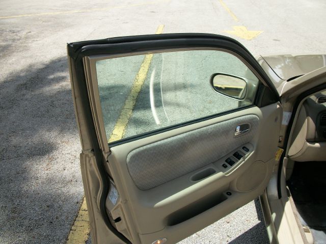 2001 Mazda 626 5dr HB