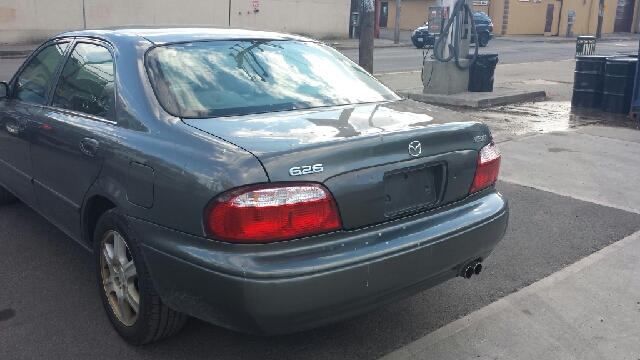 2002 Mazda 626 5dr HB