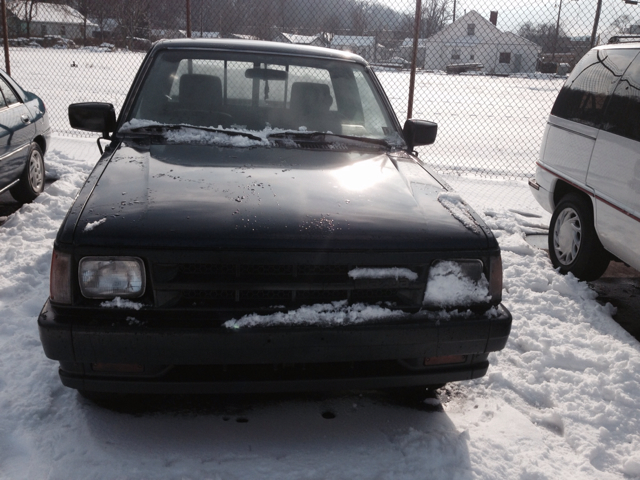 1990 Mazda B-Series 4WD 4dr Supercab 126 Inch FX4 Off-rd 4x4 Truck