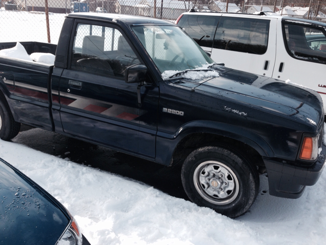 1990 Mazda B-Series 4WD 4dr Supercab 126 Inch FX4 Off-rd 4x4 Truck
