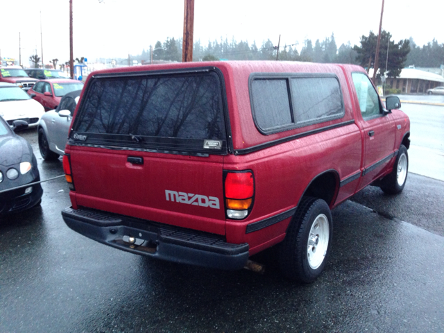 1995 Mazda B-Series Reg Cab FLAT BED