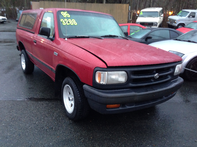 1995 Mazda B-Series Reg Cab FLAT BED