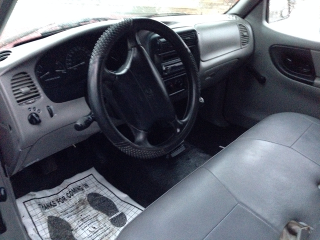 1995 Mazda B-Series Reg Cab FLAT BED