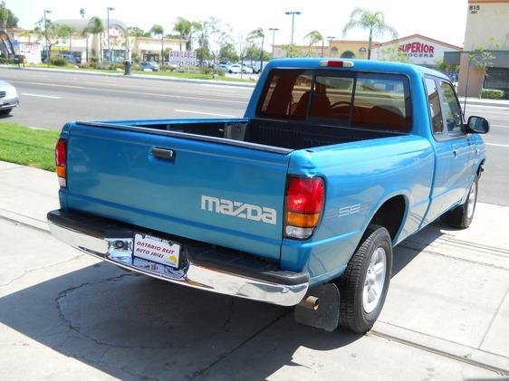 1996 Mazda B-Series 1.8 SE