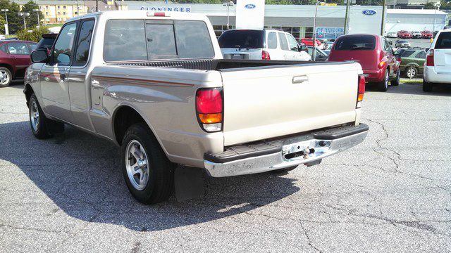 1998 Mazda B-Series Ebony CUST LTH APPT