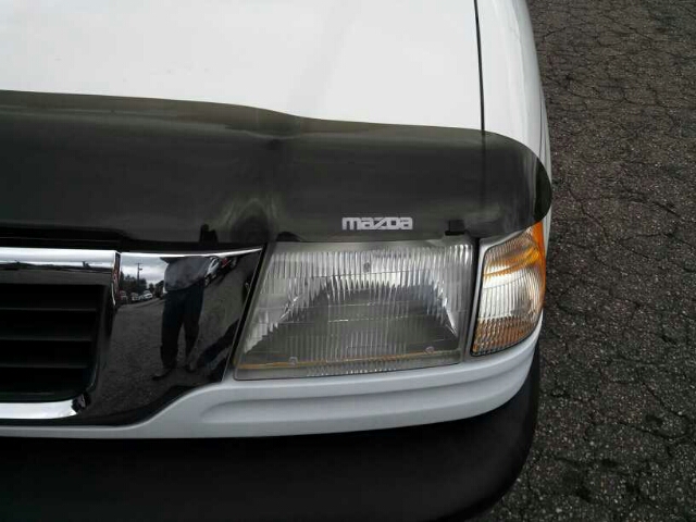 1998 Mazda B-Series SE