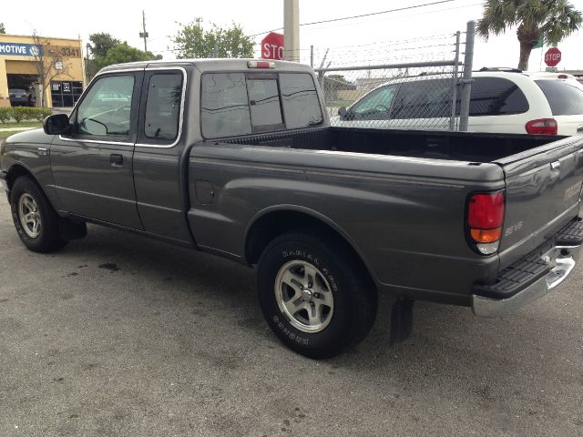 1998 Mazda B-Series Ebony CUST LTH APPT