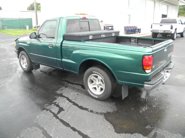 1999 Mazda B-Series Lariat/ 4 Wheel Drive