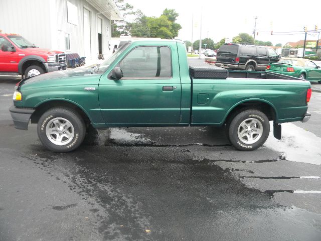 1999 Mazda B-Series Lariat/ 4 Wheel Drive