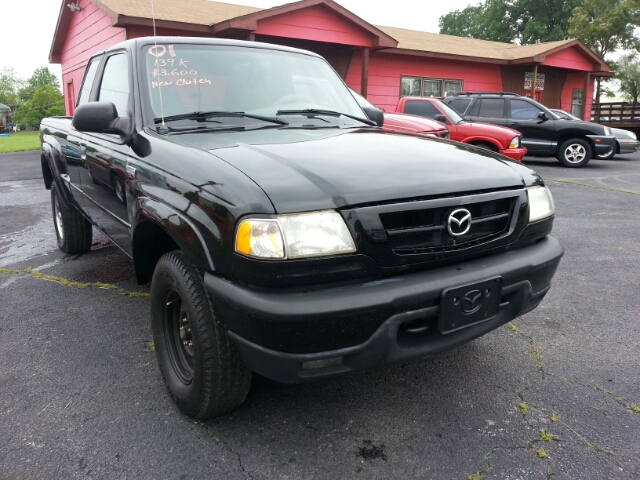 2001 Mazda B-Series SE