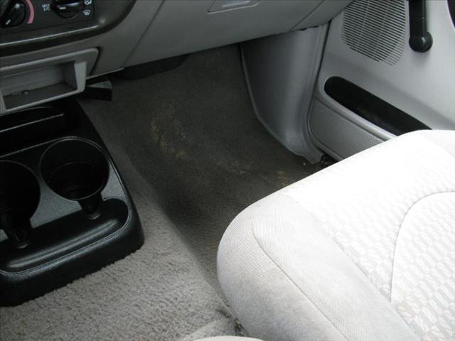 2001 Mazda B-Series ZR4