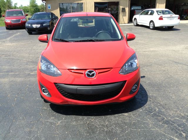 2013 Mazda Mazda2 Lariat XL