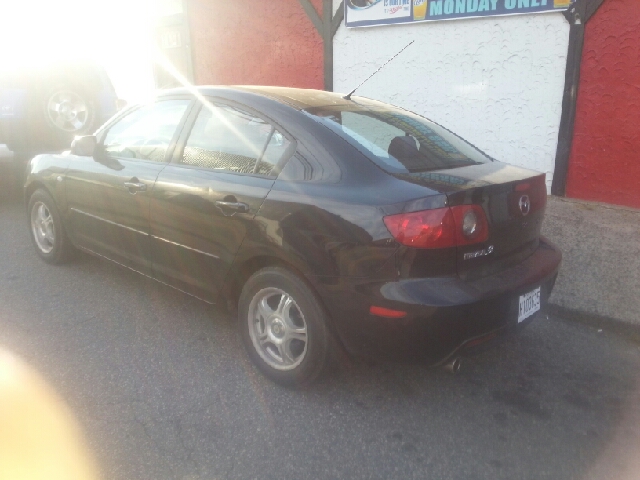 2004 Mazda Mazda3 3.9L LT