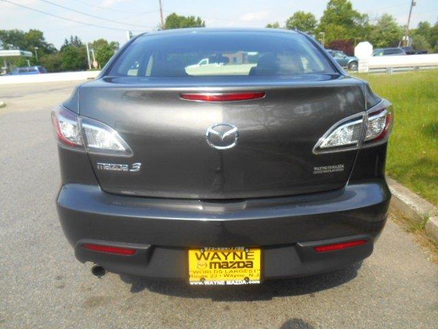 2011 Mazda Mazda3 Unknown